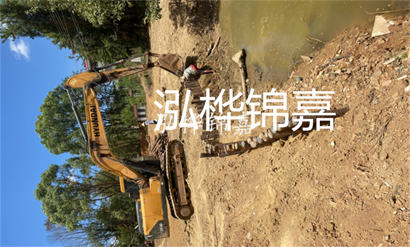 圍堰施工打松木樁視頻-高效安全的施工方式